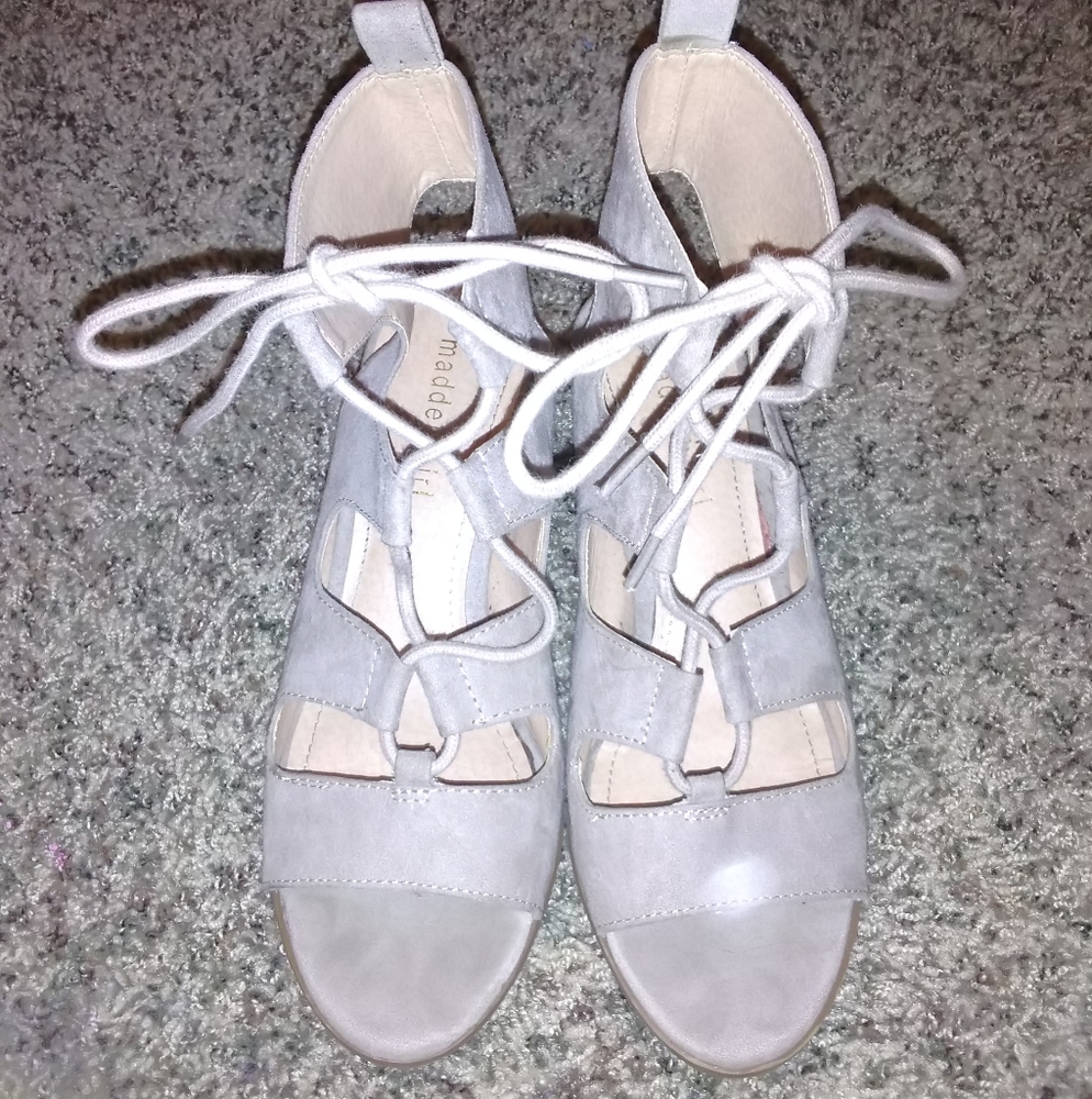 Light grey high heels